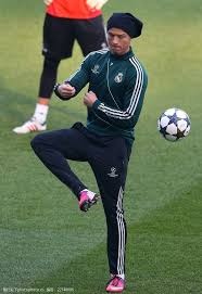 体操世锦赛中国金花发挥喜人：张清颖进两项决赛，辣妹邓娅兰跳马第二