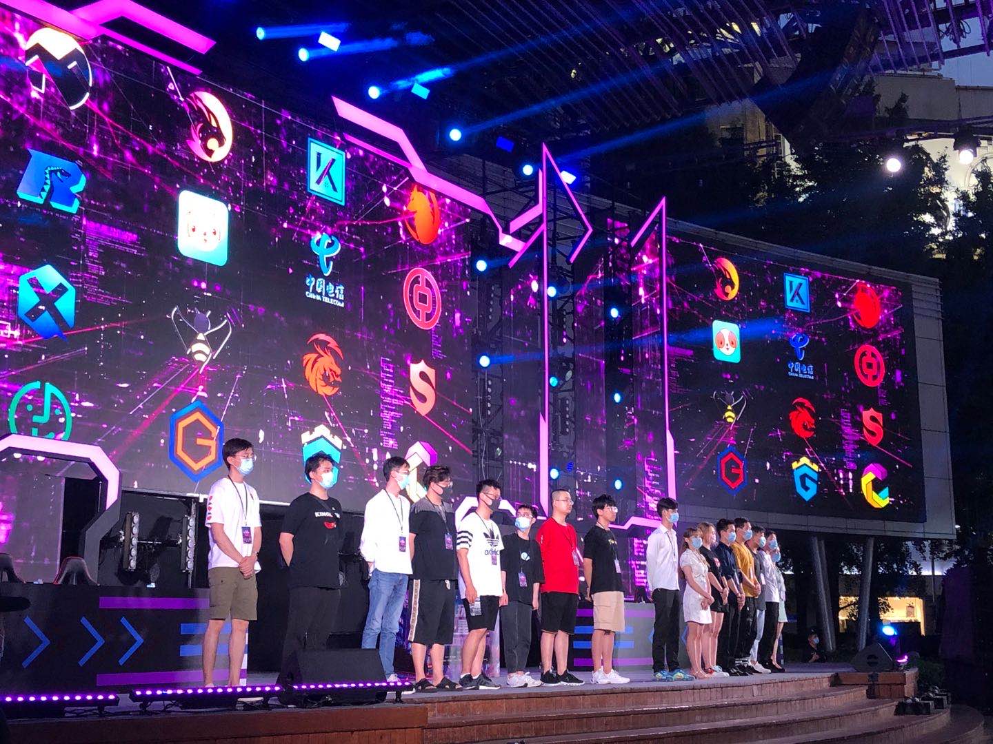 队友完成绝 队友完成绝